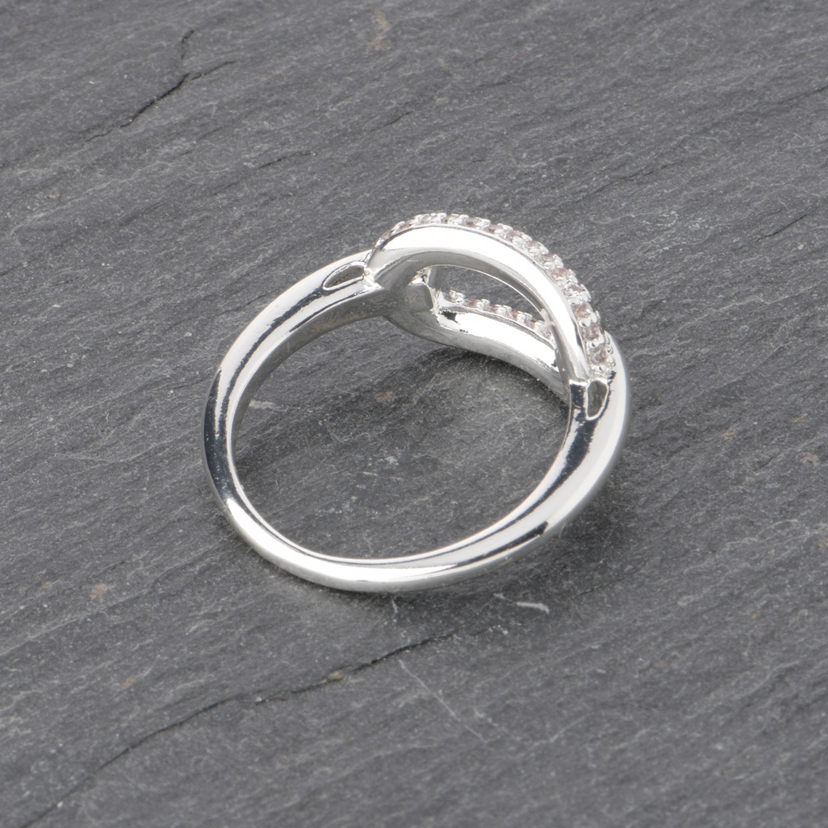 Damen Ring mit Schmucksteinchen silber