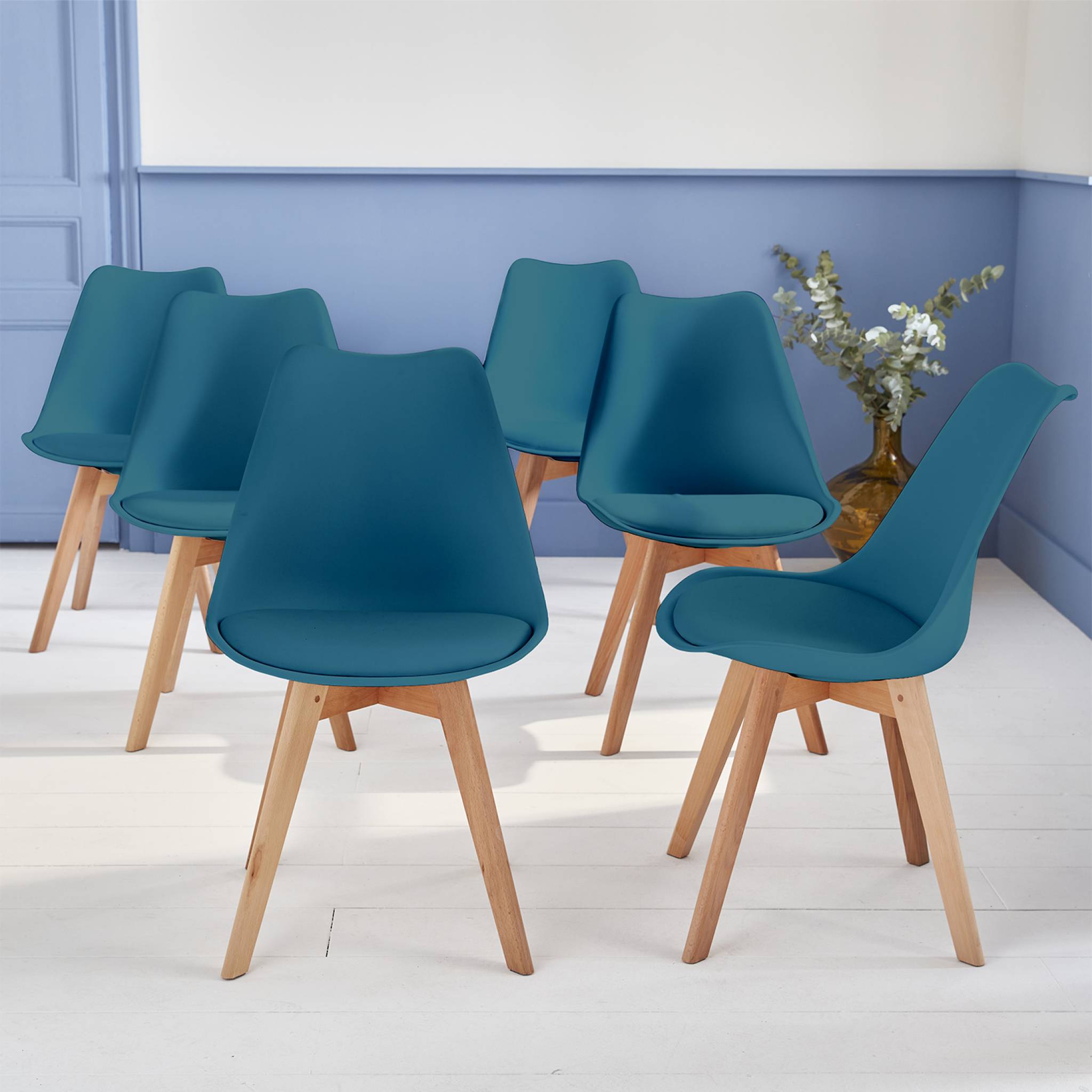 Lot de 6 chaises scandinaves. Pieds bois de hêtre. Chaises 1 place. Bleu canard