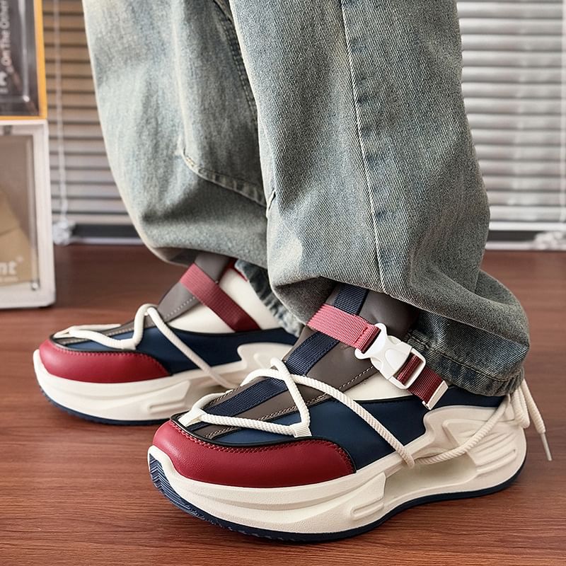 Tanzanite - Platform Sneakers met Gespen Paneel