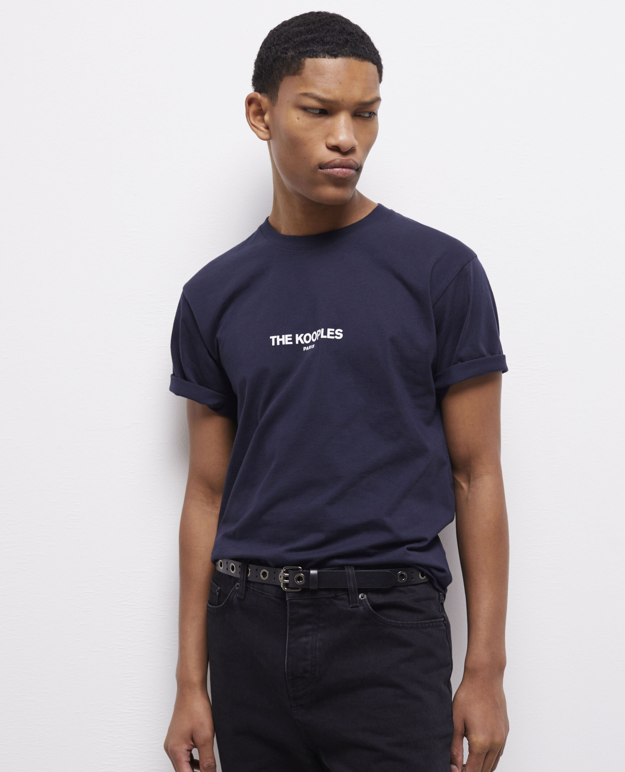 T-shirt bleu marine en coton imprimé