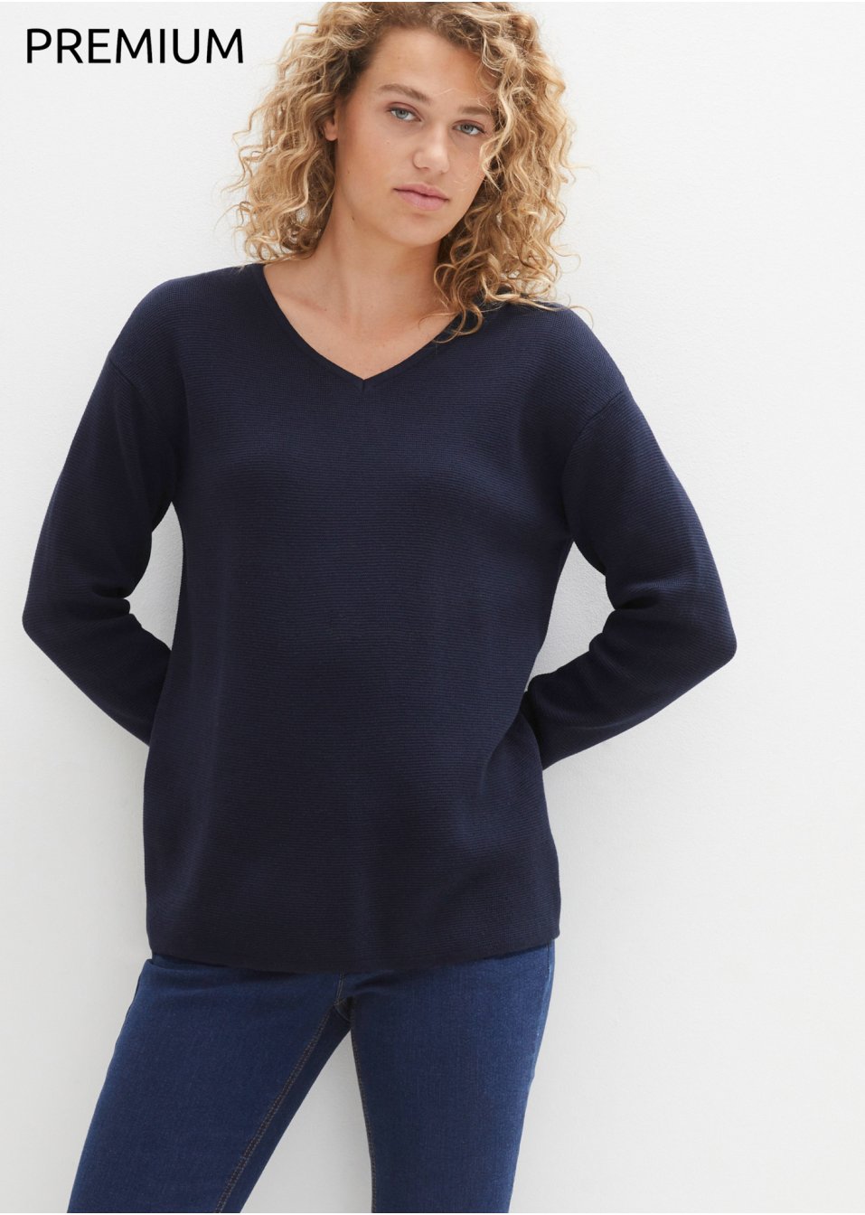 Pull col V en maille milano Essential