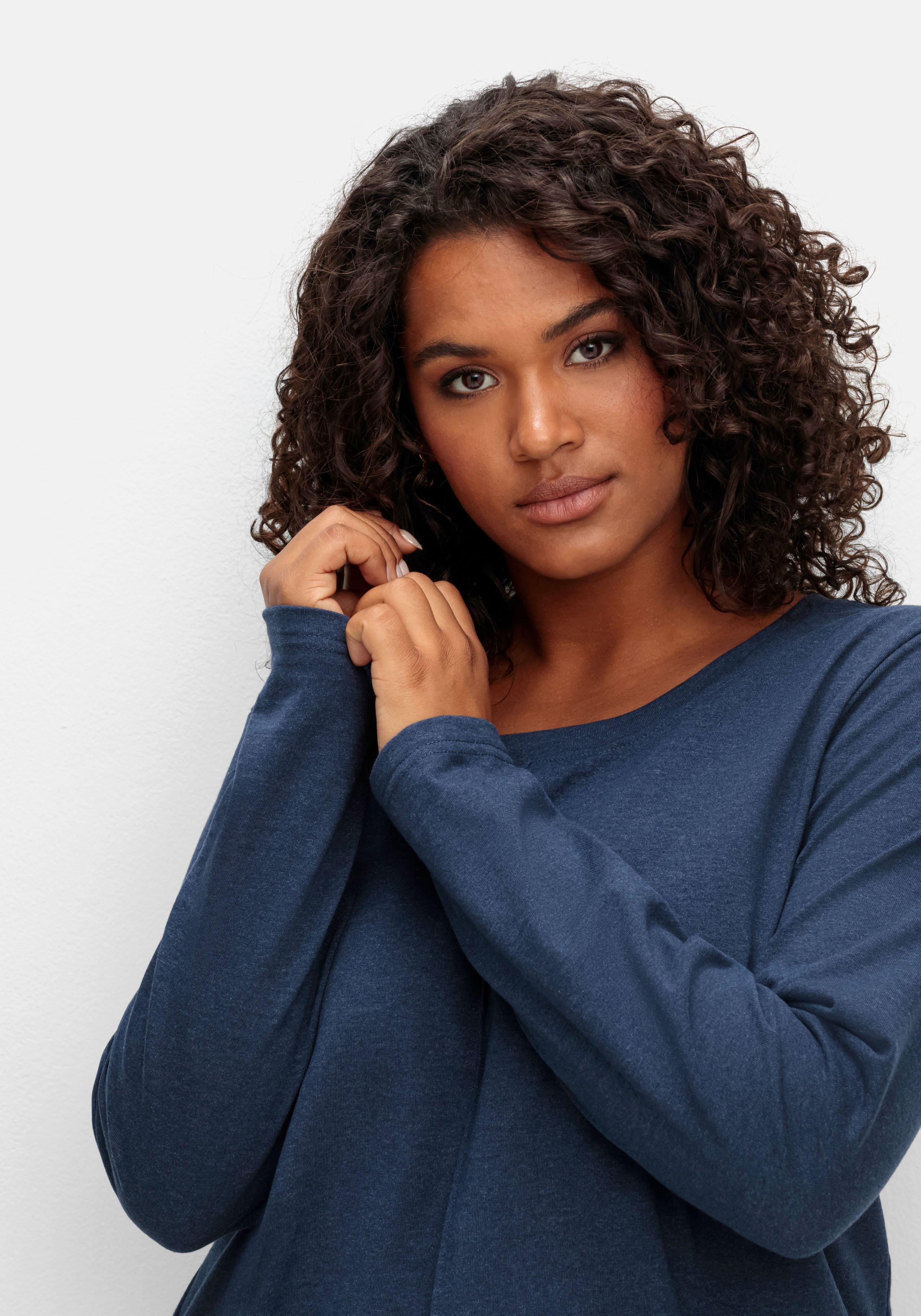Fein meliertes Langarmshirt in A-Linie, mit Rundhals