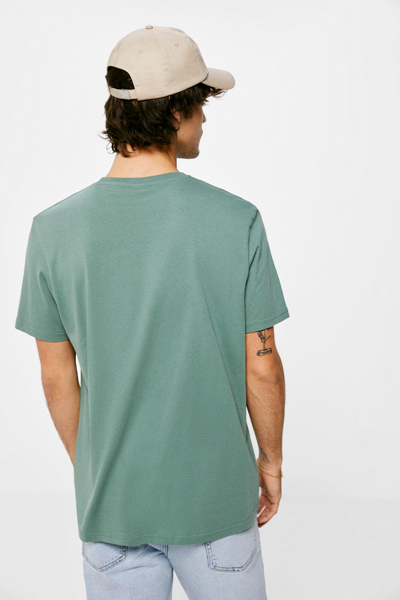 Camiseta básica com estampa de árvore - verde