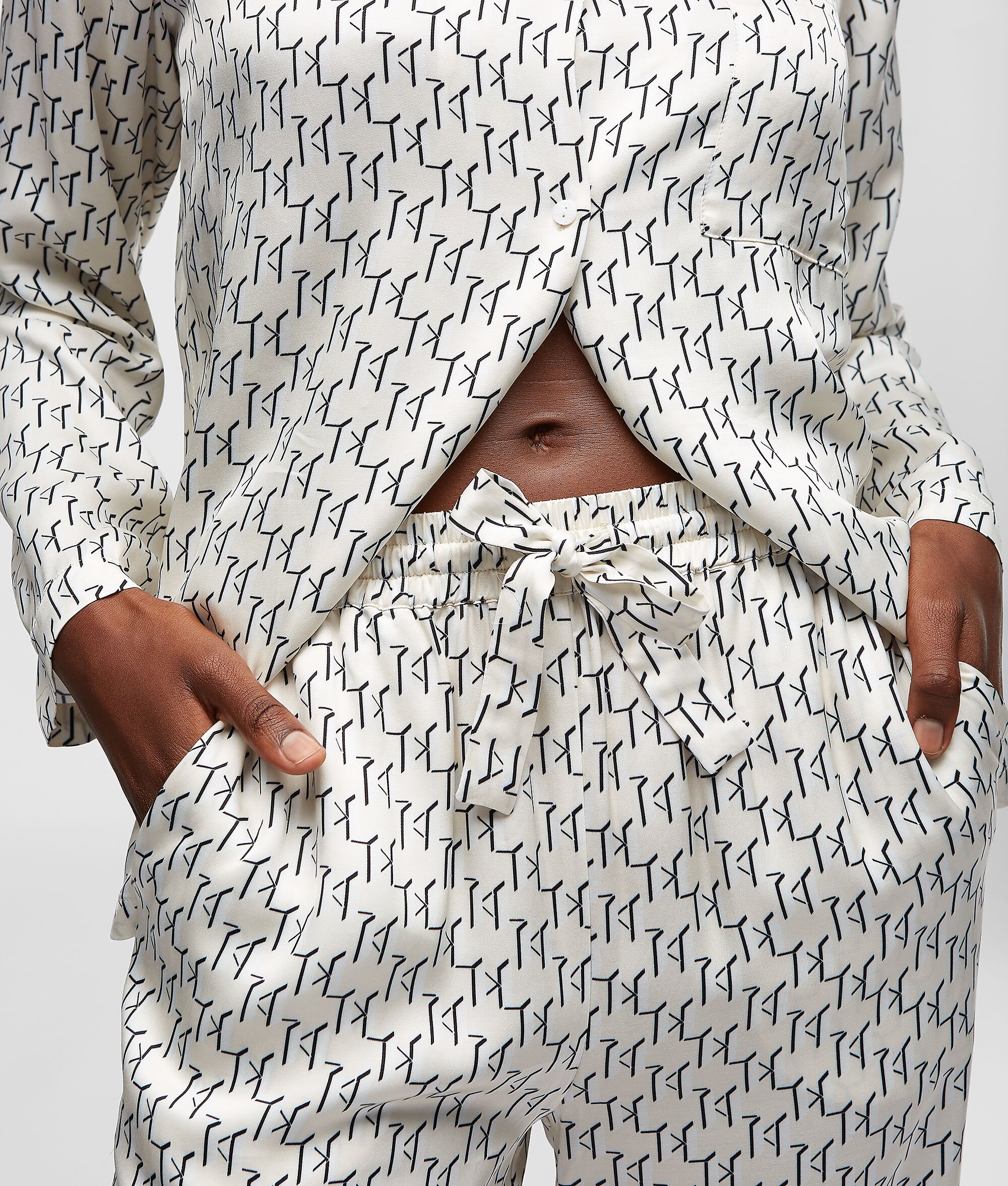 ENSEMBLE DE PYJAMA KL MONOGRAM