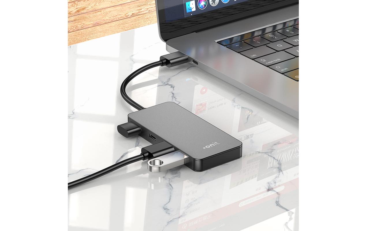 USB-A-Hub 2A2CLeichter und kompakter Hub mit 2 USB-A- und 2 USB-C-Ports