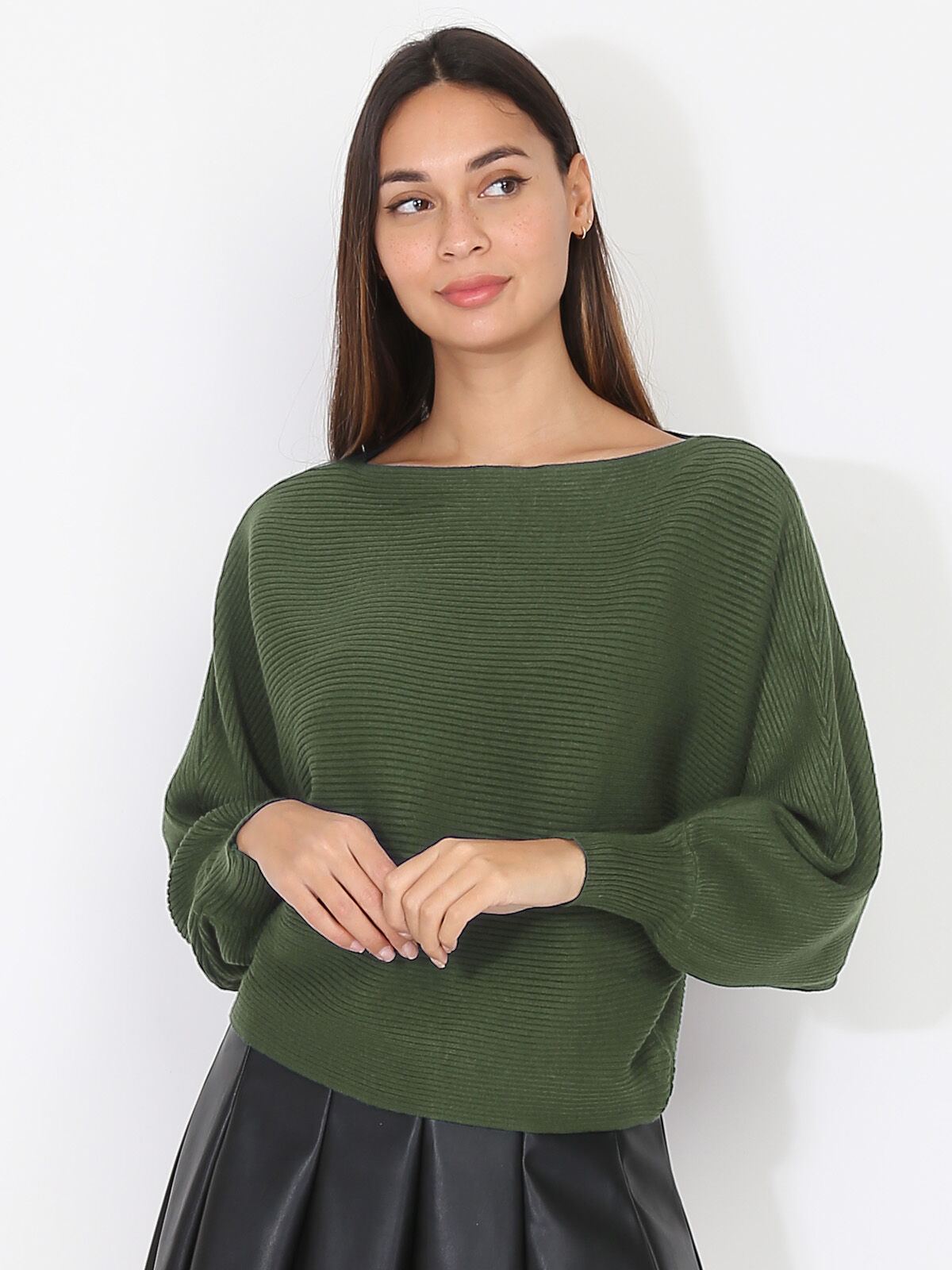 Pull classique en maille côtelée- Vert