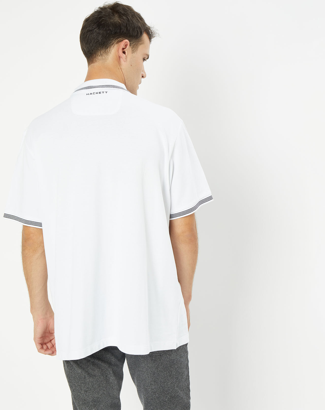 Hackett London Polo Aston Martin Racing Détail Col blanc