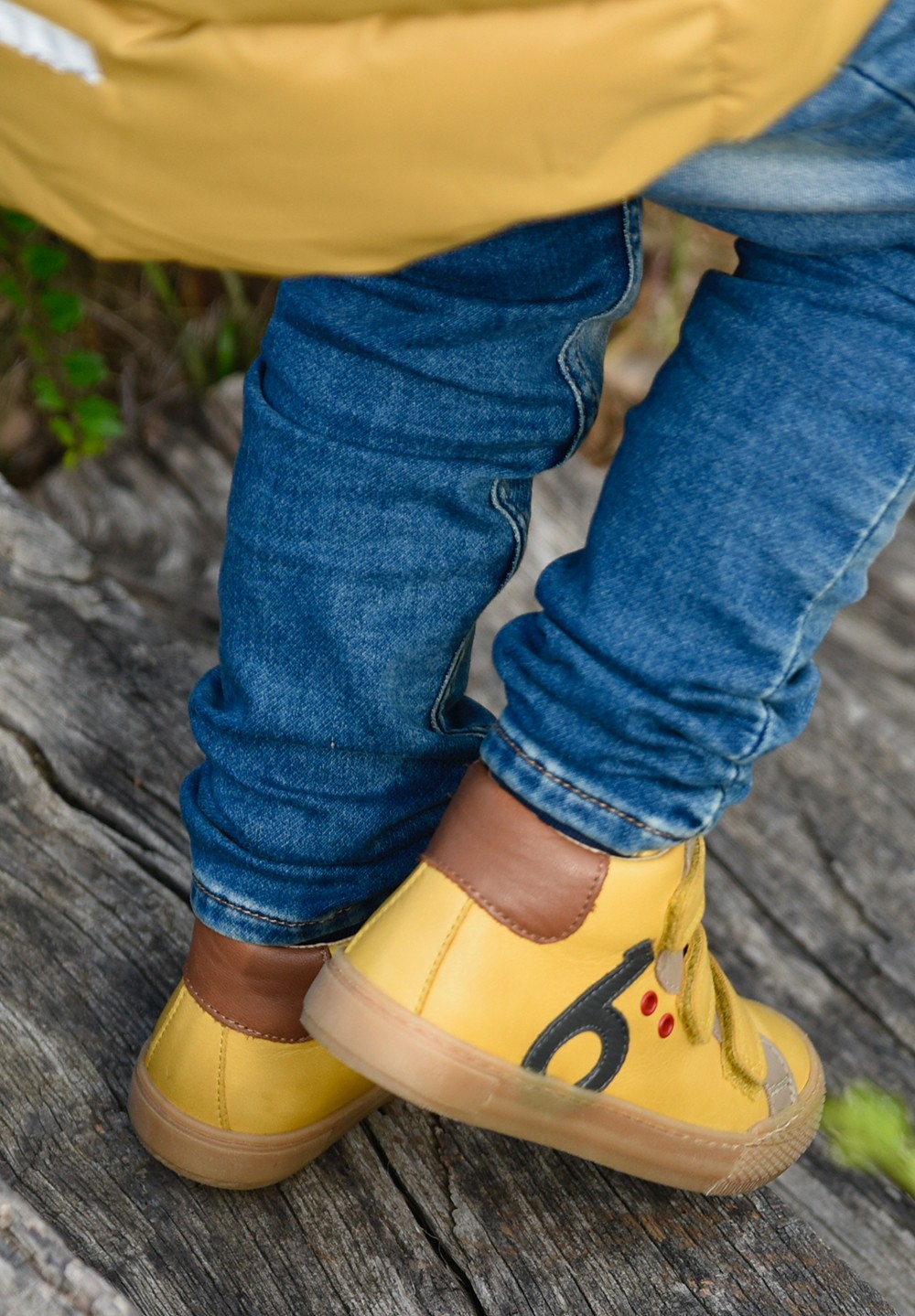 Lutry logo velcro   Kinder Gelb