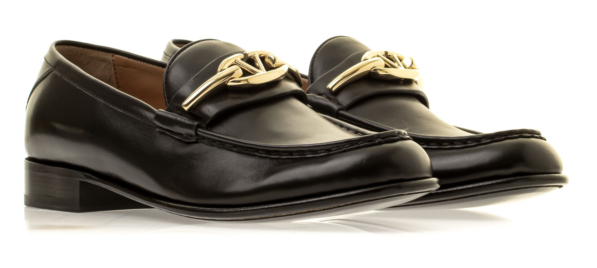 Valentino Garavani Vlogo Signature Calfskin Loafer
