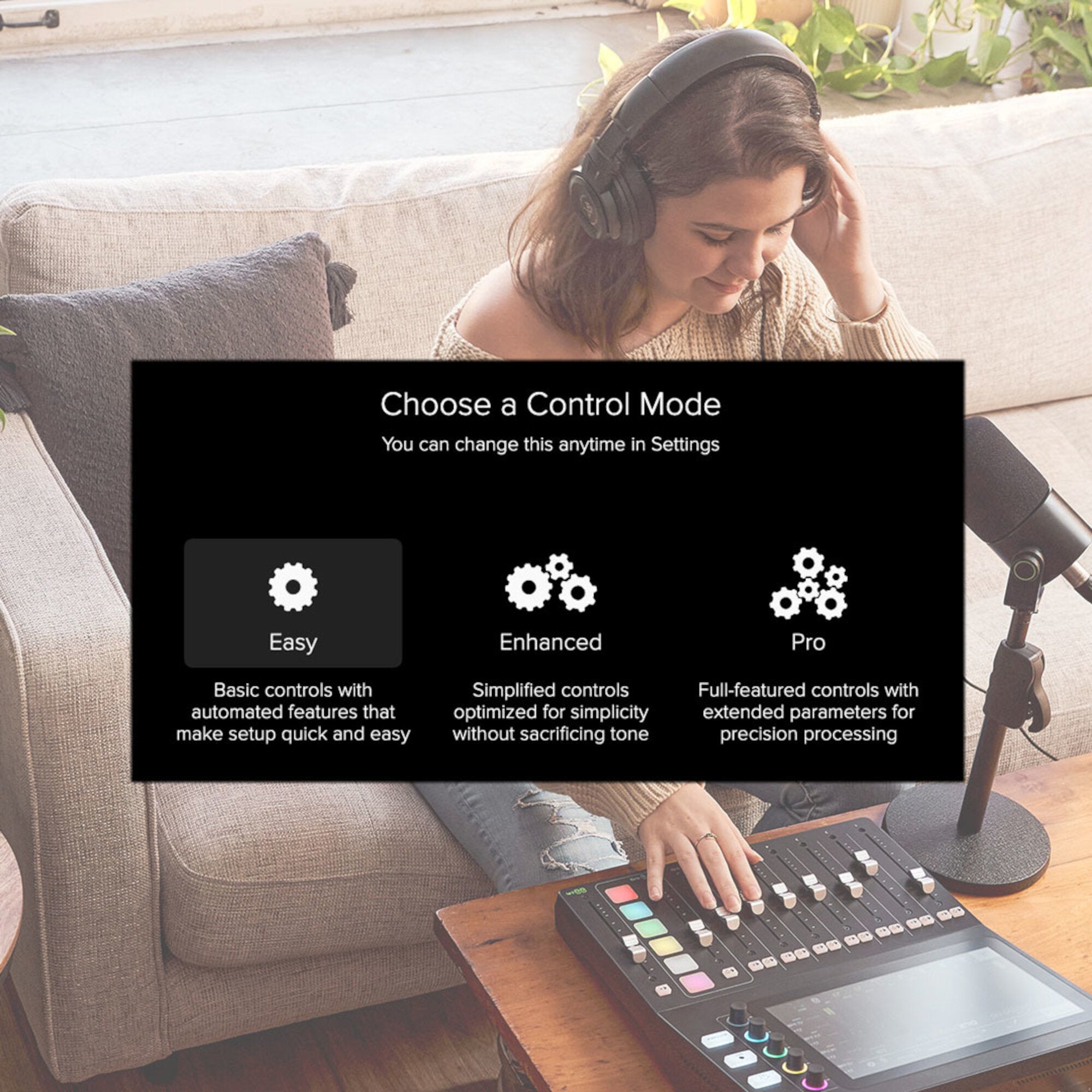 Mackie DLZ Creator podcast- & broadcast-mixer