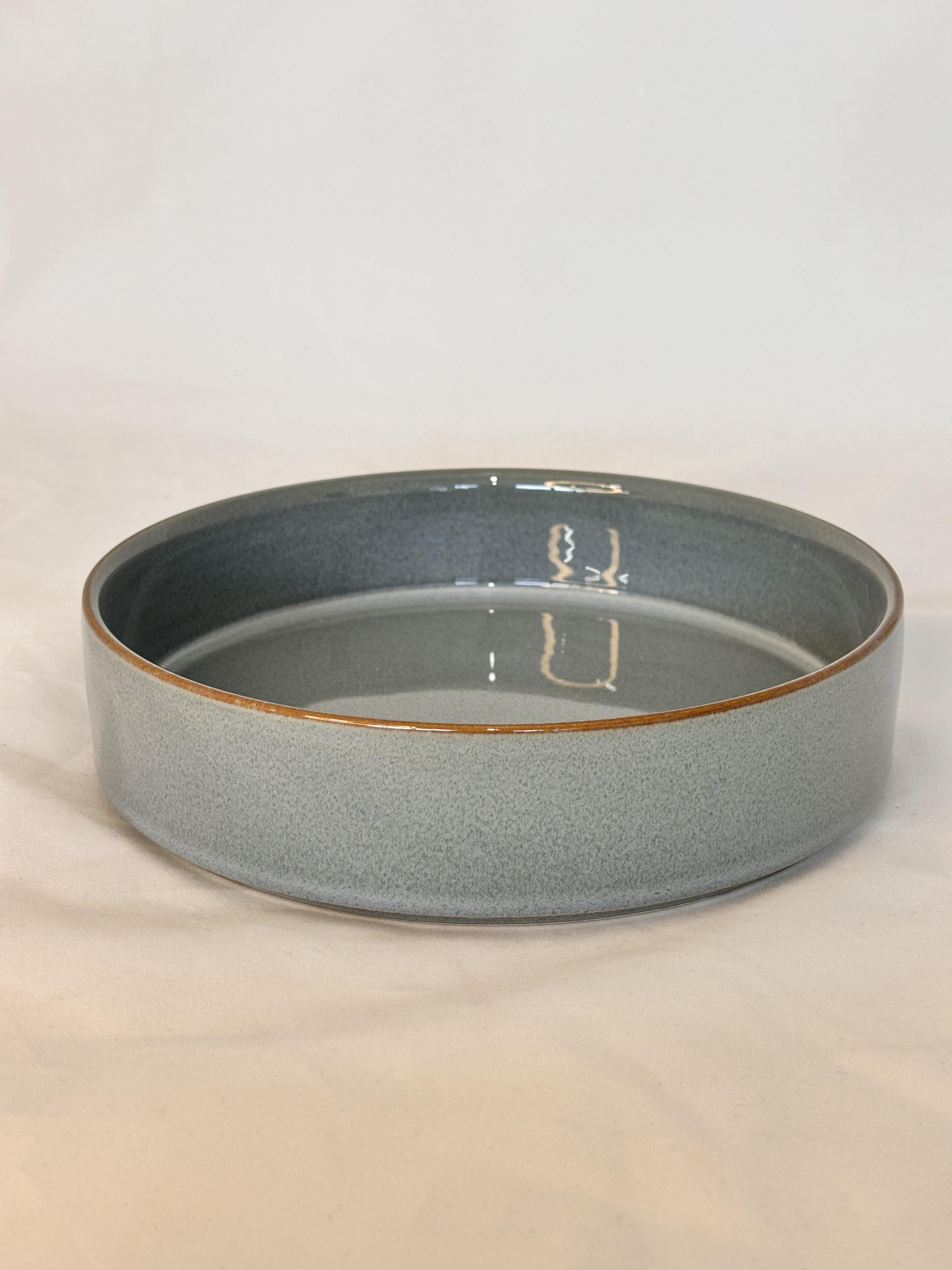 ASSIETTE CREUSE GRIS PORCELAINE EMAIL REACTIF 20CM