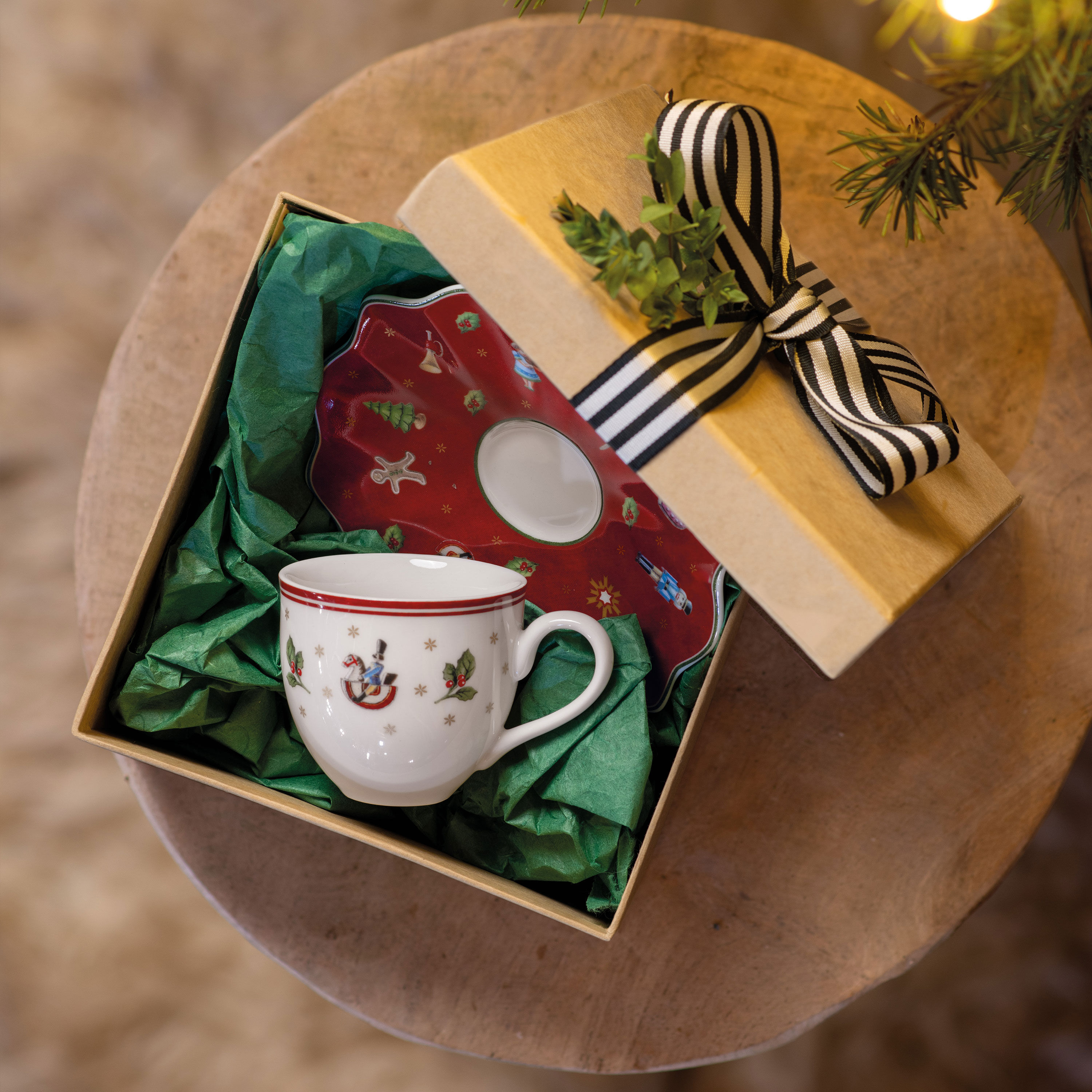 Toy's Delight Espresso cup saucer Red, 5.2'', Premium Porcelain