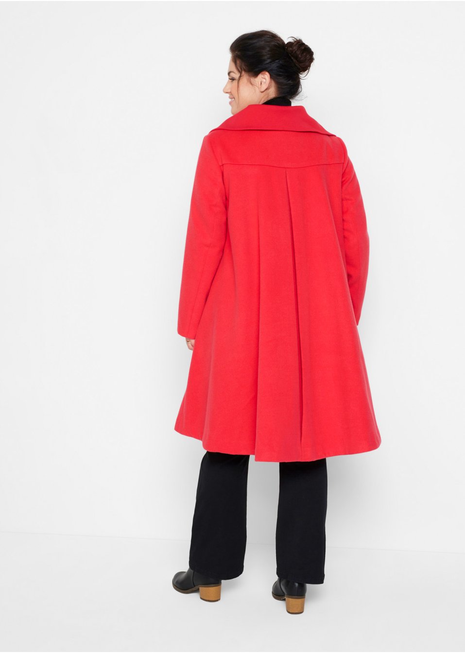Manteau coupe trapèze avec col haut ample