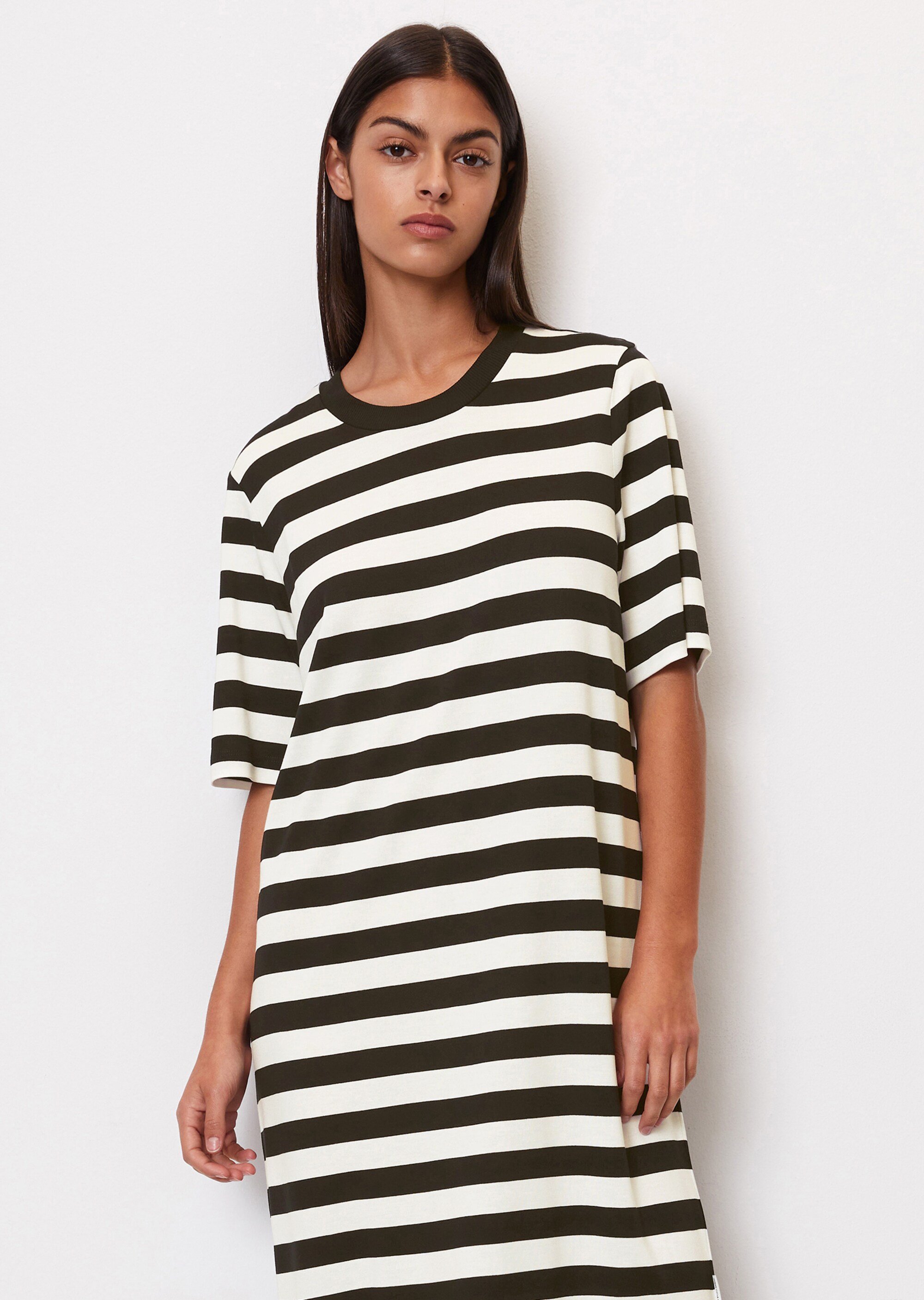 Ringel-Jersey-Kleid aus LENZING™ ECOVERO™