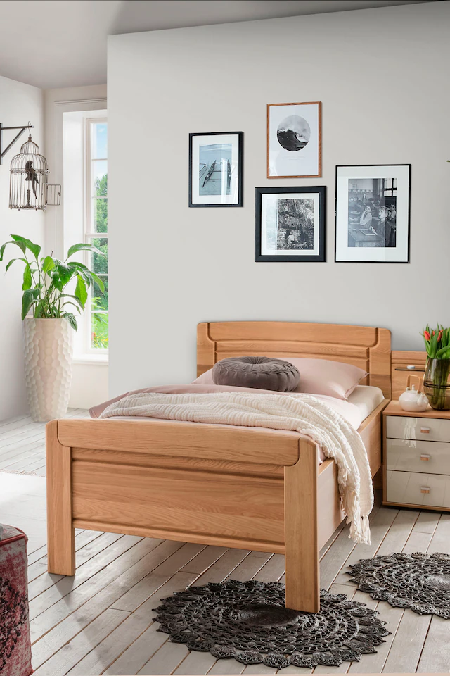WIEMANN Holzbett »Kiruna, Bettgestell, Bettrahmen, teilmassiv Eiche« 4-fache Liegehöhenverstellung, MADE IN GERMANY,  Kopf- und Fussteil aus Massivholz, verschiedene Grössen, in Komforthöhe