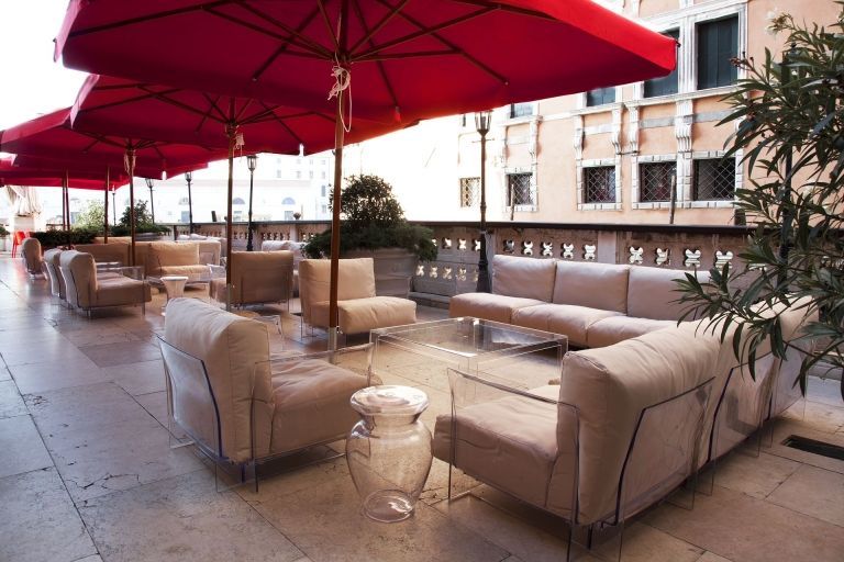 Kartell Pop Outdoor 2-zits loungebank oranje Ikon