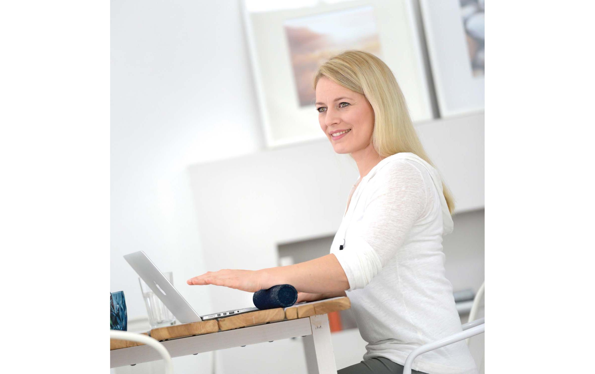 Myofascia Roller Mini schwarzMinirolle für Faszientraining