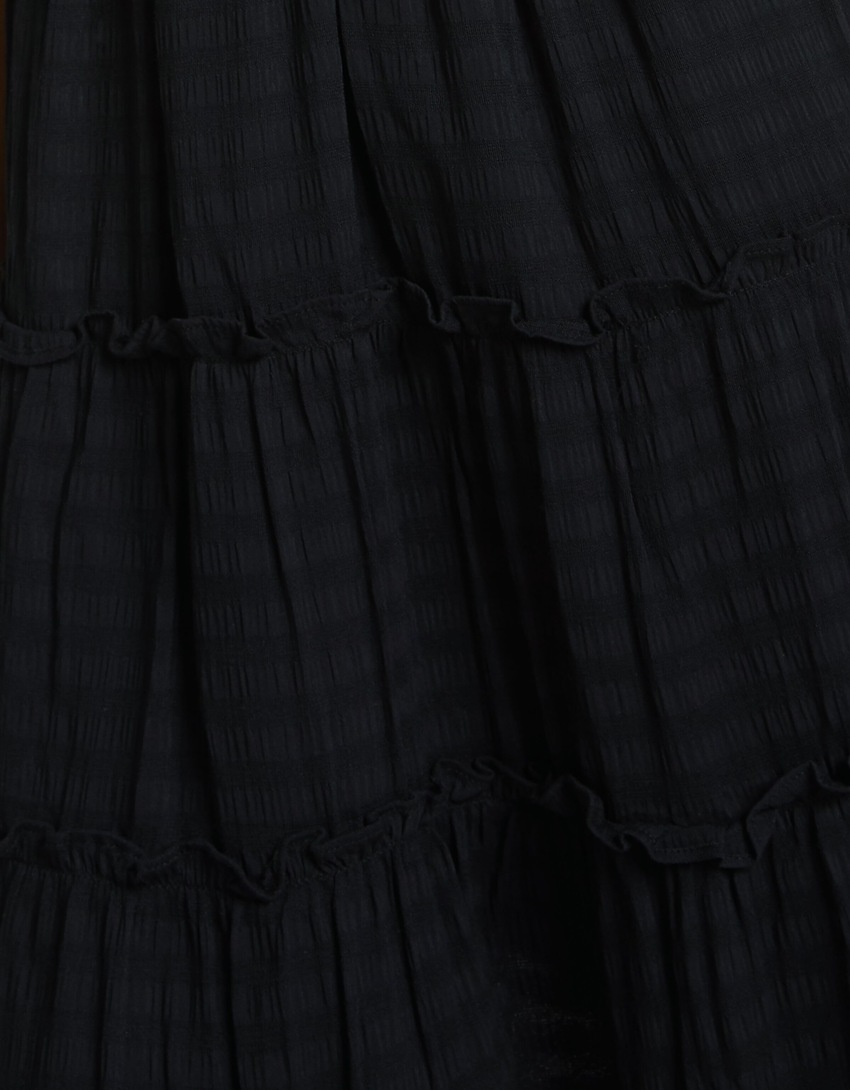Mini vestido com alças franzidas