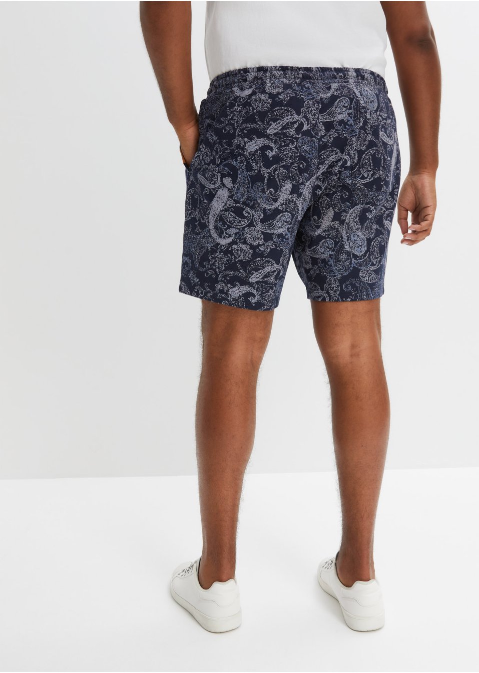 Short long en sweat avec imprimé paisley
