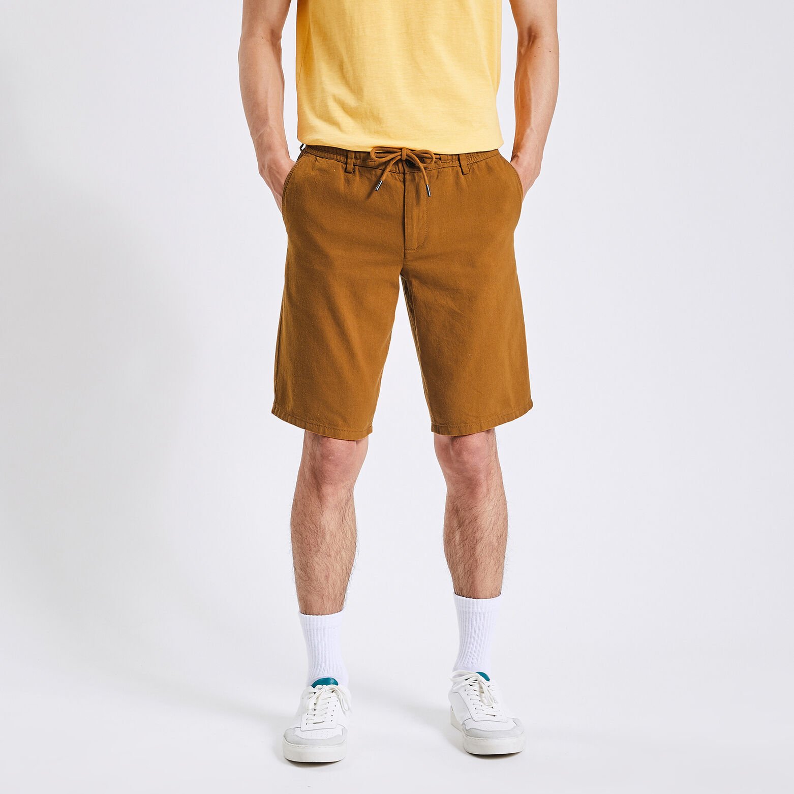 Bermuda uni en coton lin Jaune foncé