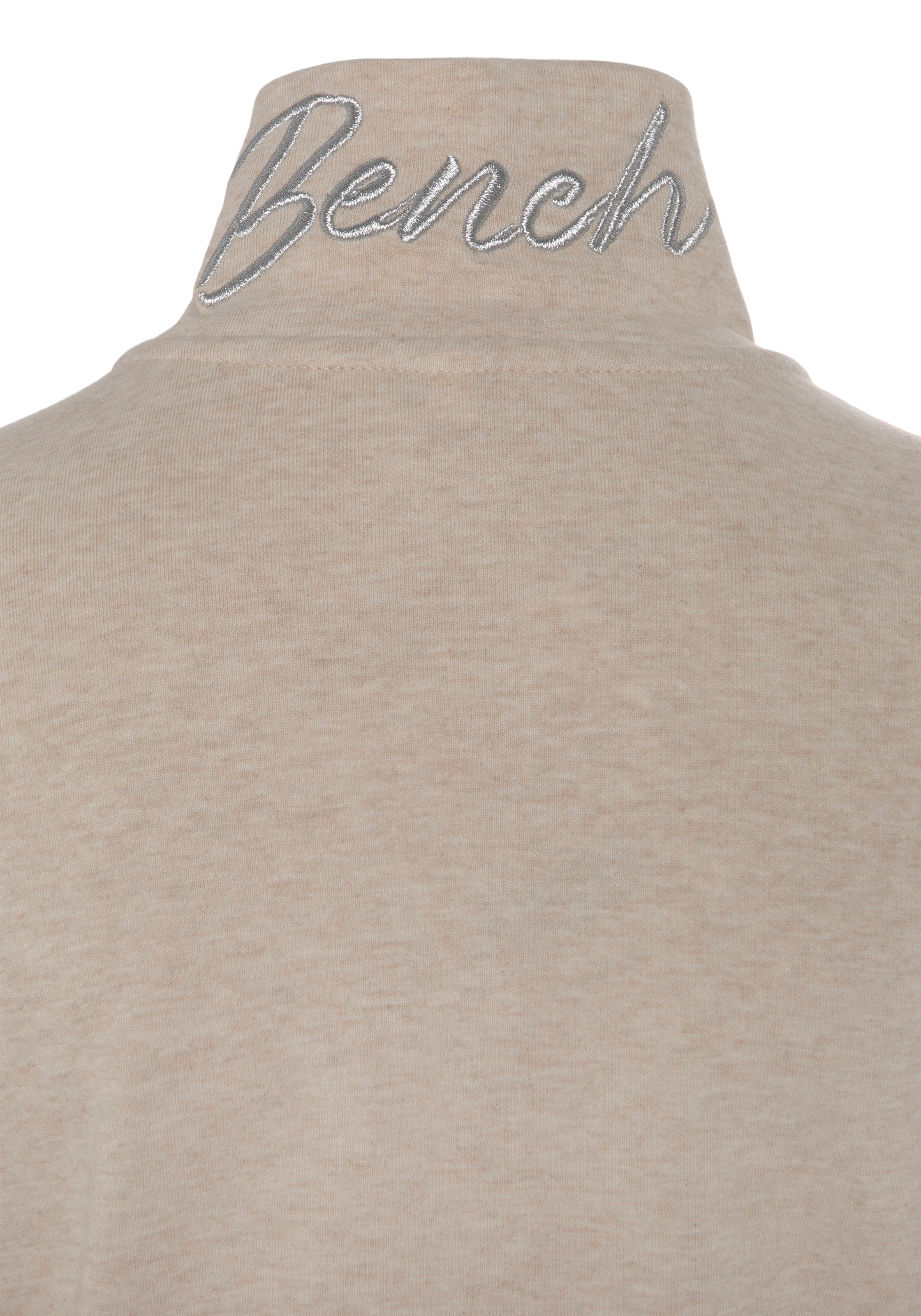 Bench. Loungewear Sweatjacke , mit glänzender Logostickerei am Stehkragen, Loungewear