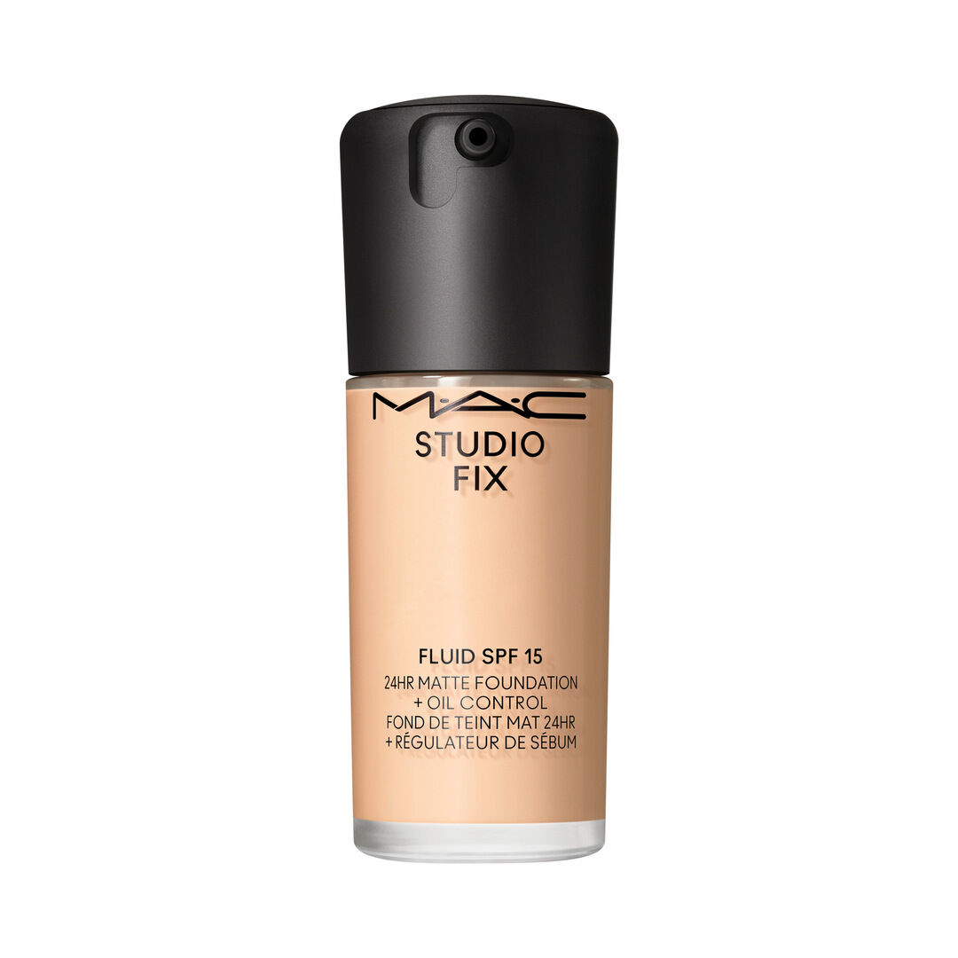 MAC STUDIO FIX FLUID SPF 15 24HR MATTE FOUNDATION + OIL CONTROL