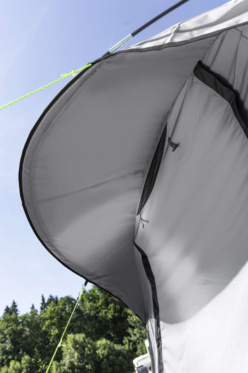 Berger Touring Air 4-Season aufblasbares Busvorzelt