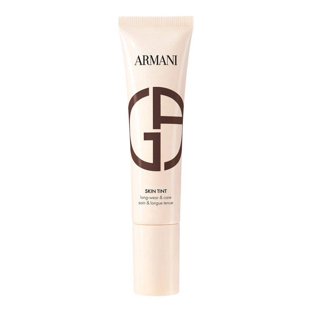 Giorgio Armani Luminous Silk Skin Tint