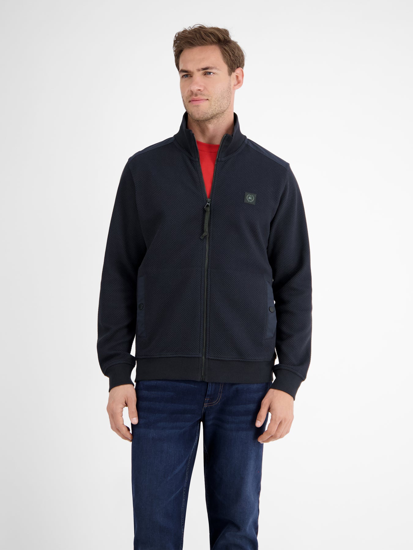 Herren Sweatjacke in sportiver Struktur