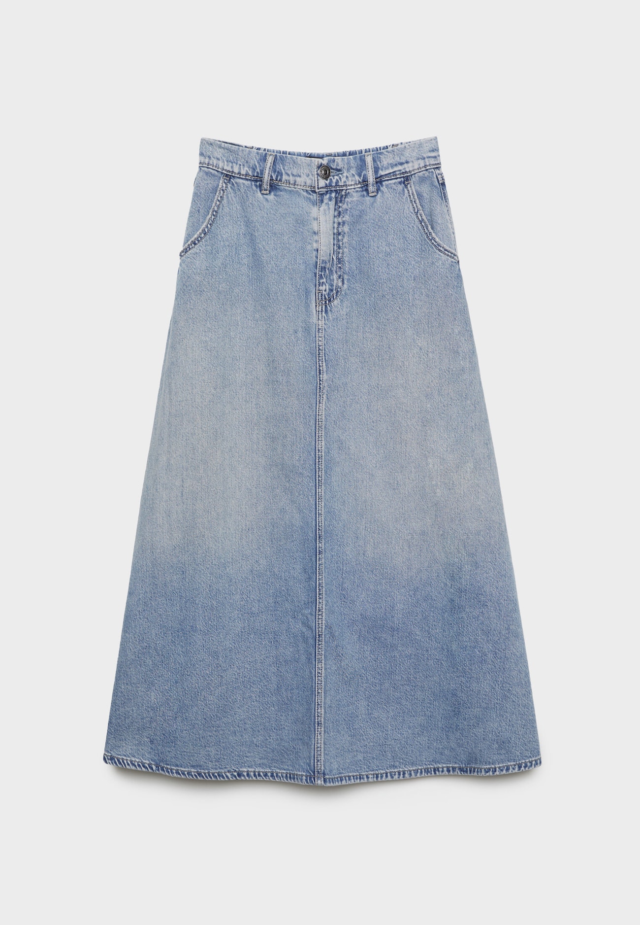 Saia jeans fluida em camadas