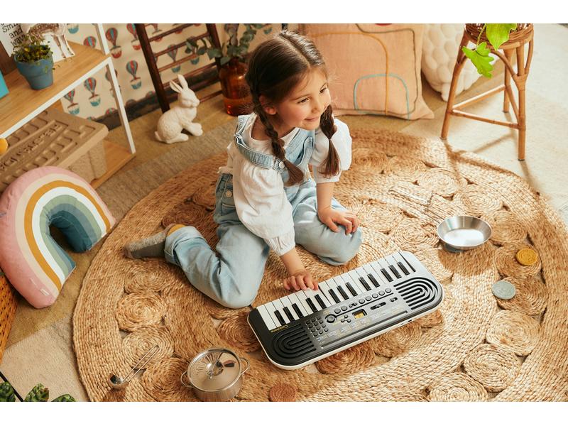 Casio Keyboard SA-51 Keyboard mit 32 Mini-Tasten und 100 Klangfarben