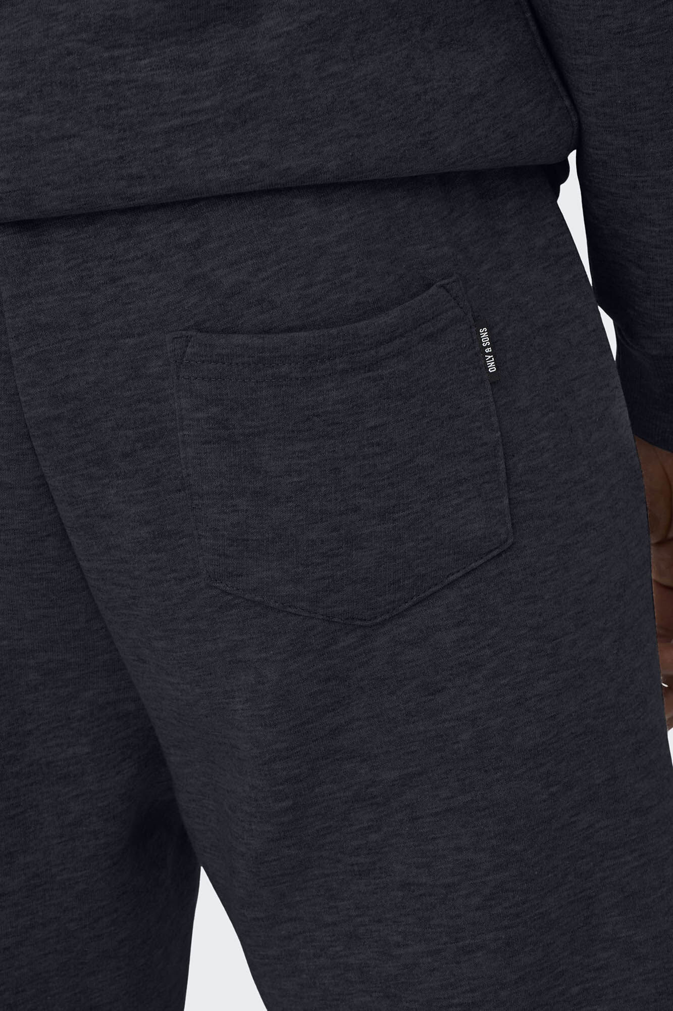 calças esportivas estilo jogger