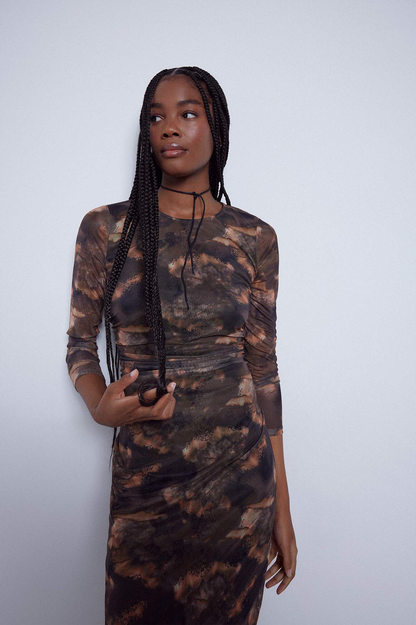 Vestido midi de tule estampado