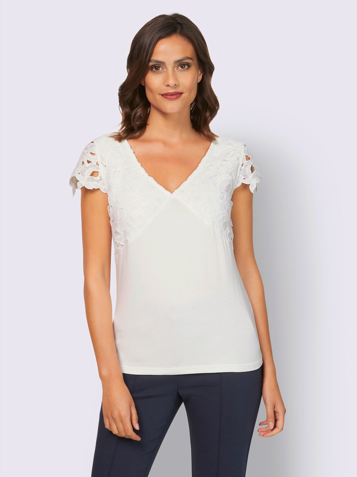 T-shirt manches en dentelle