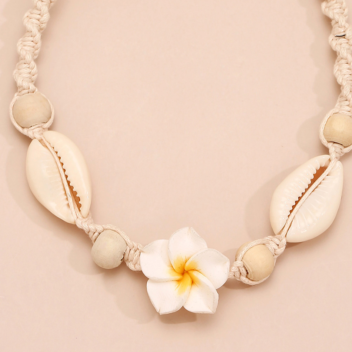 (18-70cm) Geflochtene Makramee Halskette Muschel Sommer Modeschmuck Boho Accessoire mit Blume - Weiss
