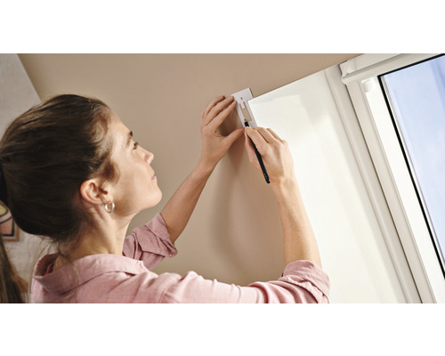 Tesa® aluminium dakraam plisségordijn, profielen telescopisch tussen 116 cm en 164 cm