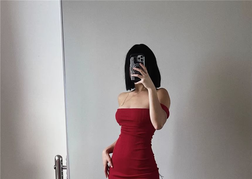 SisLinda - Off Shoulder Effen Midi Schedejurk