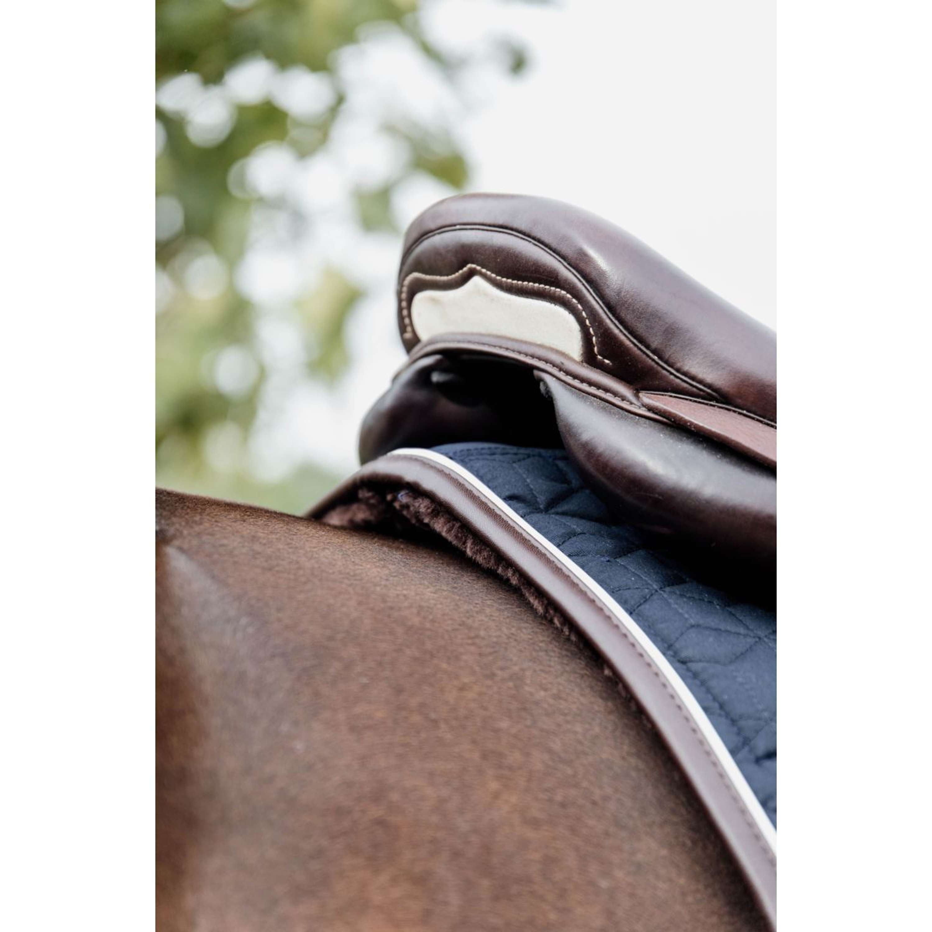 Kentucky Zadeldekje Skin Friendly Springen Navy
