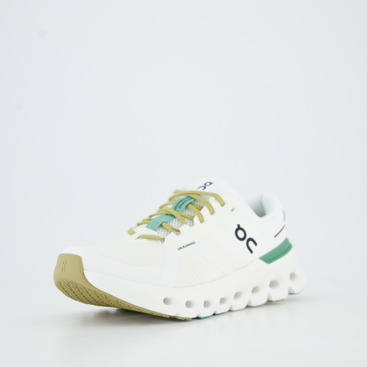 ON CLOUDRUNNER 2