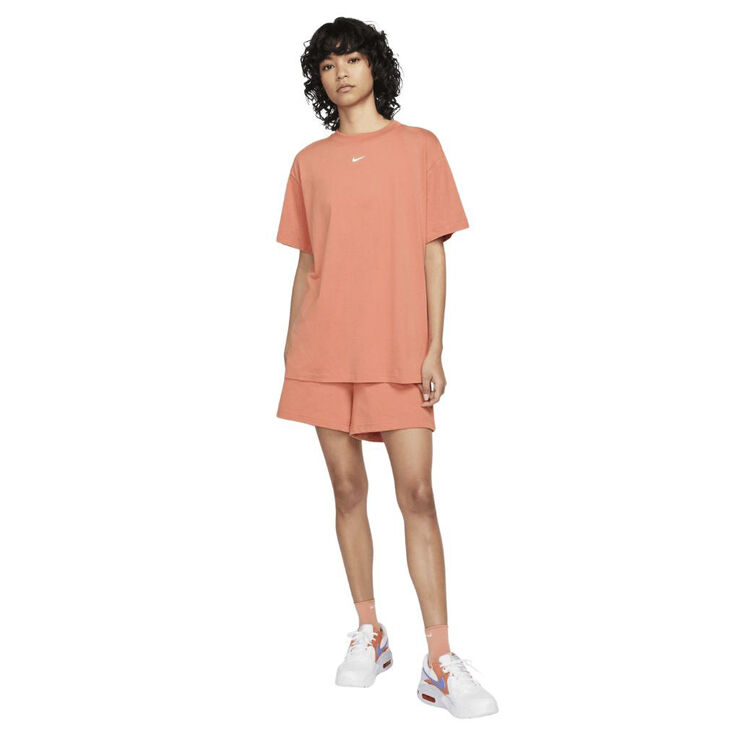 Nike sportswear essential t-shirt Madder root/white