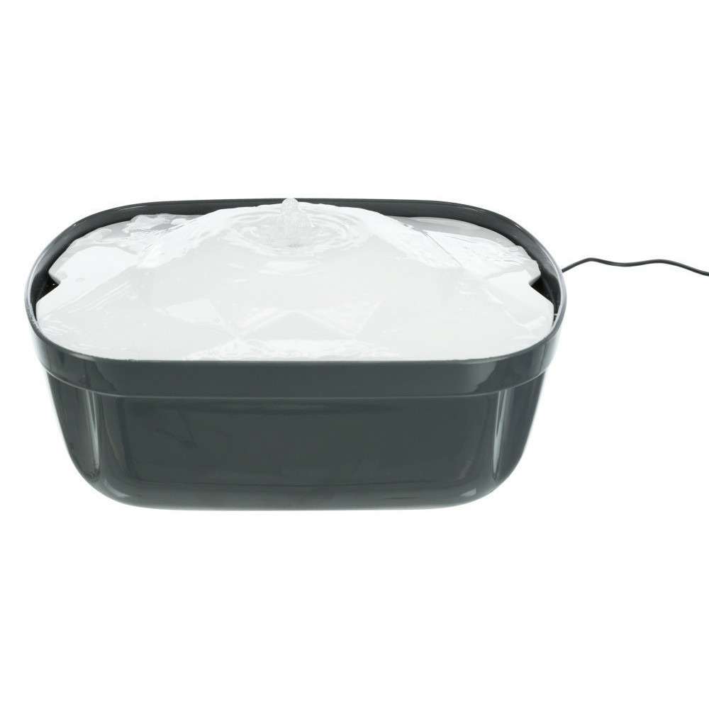 Fontaine d'eau polygon pour chien ou chat 2.5 litres