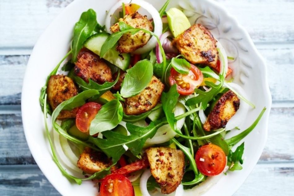 BBQ-kip met groene salade