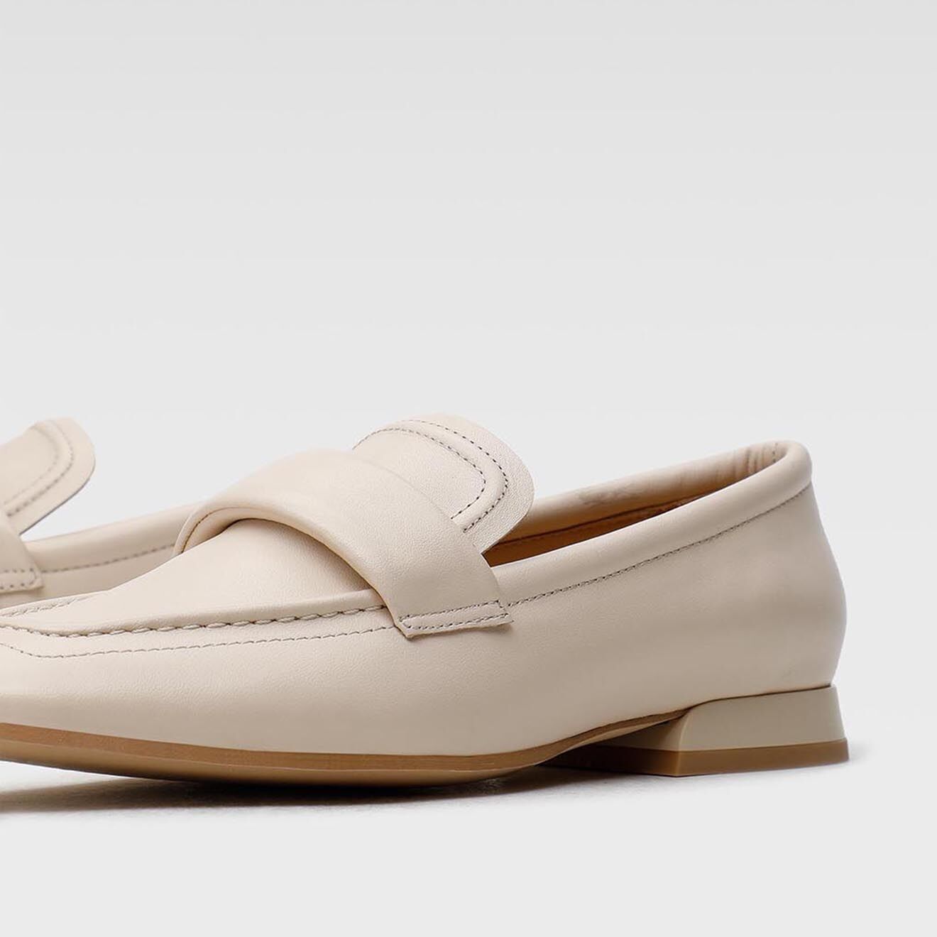 Gino Rossi Mocasins Clarissa beiges