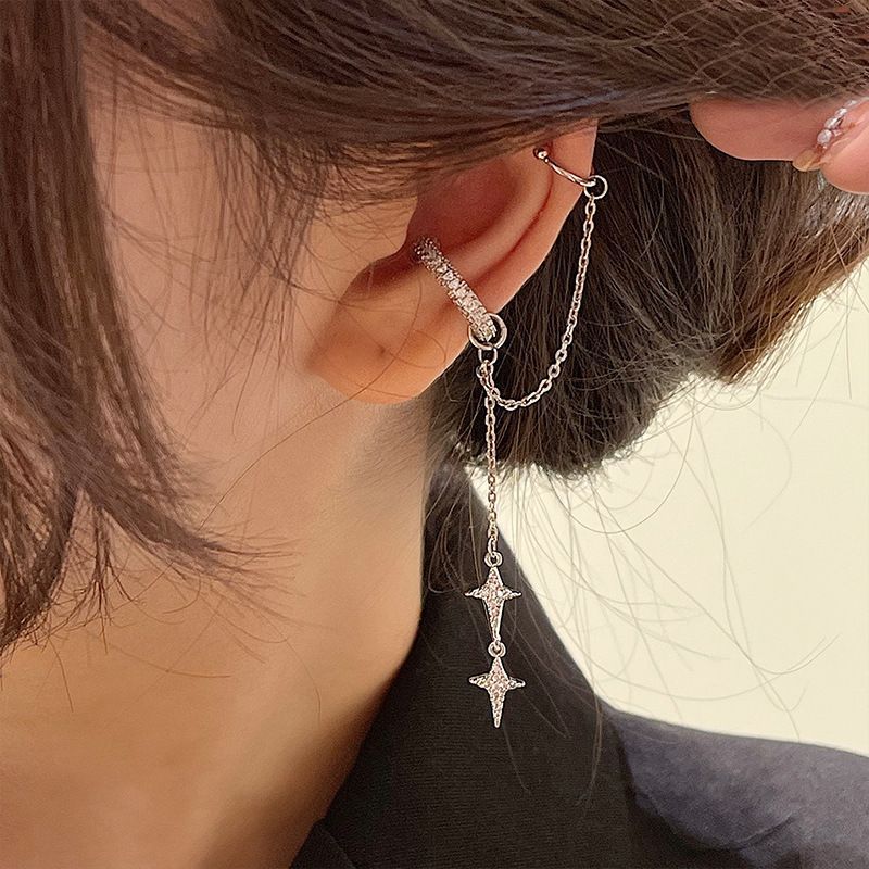 True Glam - Oormanchet met ster en ketting