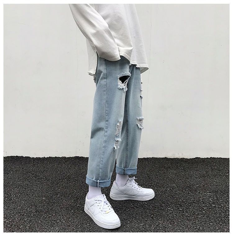 POSI - Gewassen, versleten rechte jeans