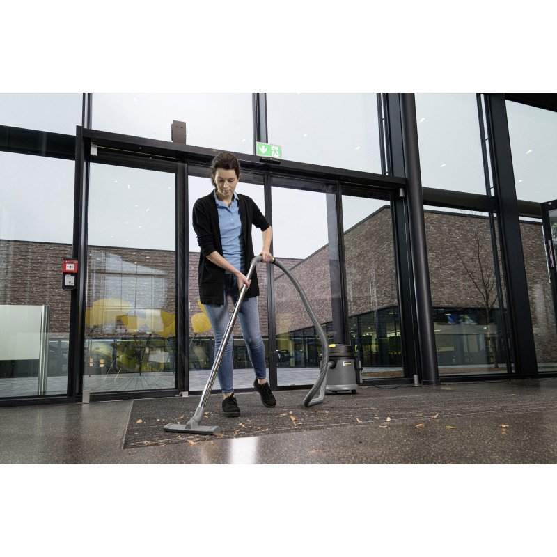 Aspirateur professionnel eau et poussière cuve polypropylène Kärcher NT27/1 - 27 litres
