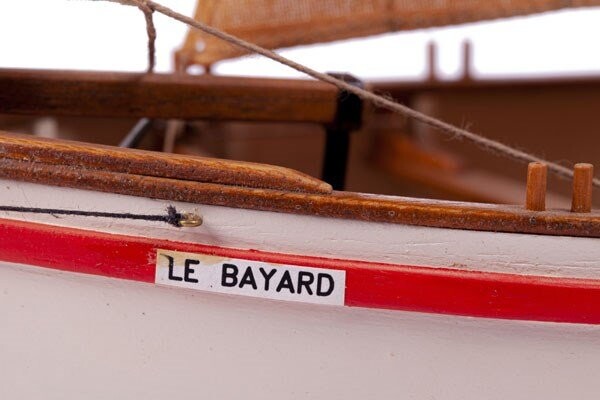 Billing Boats - Le Bayard 906 - 1:30 - Bb906