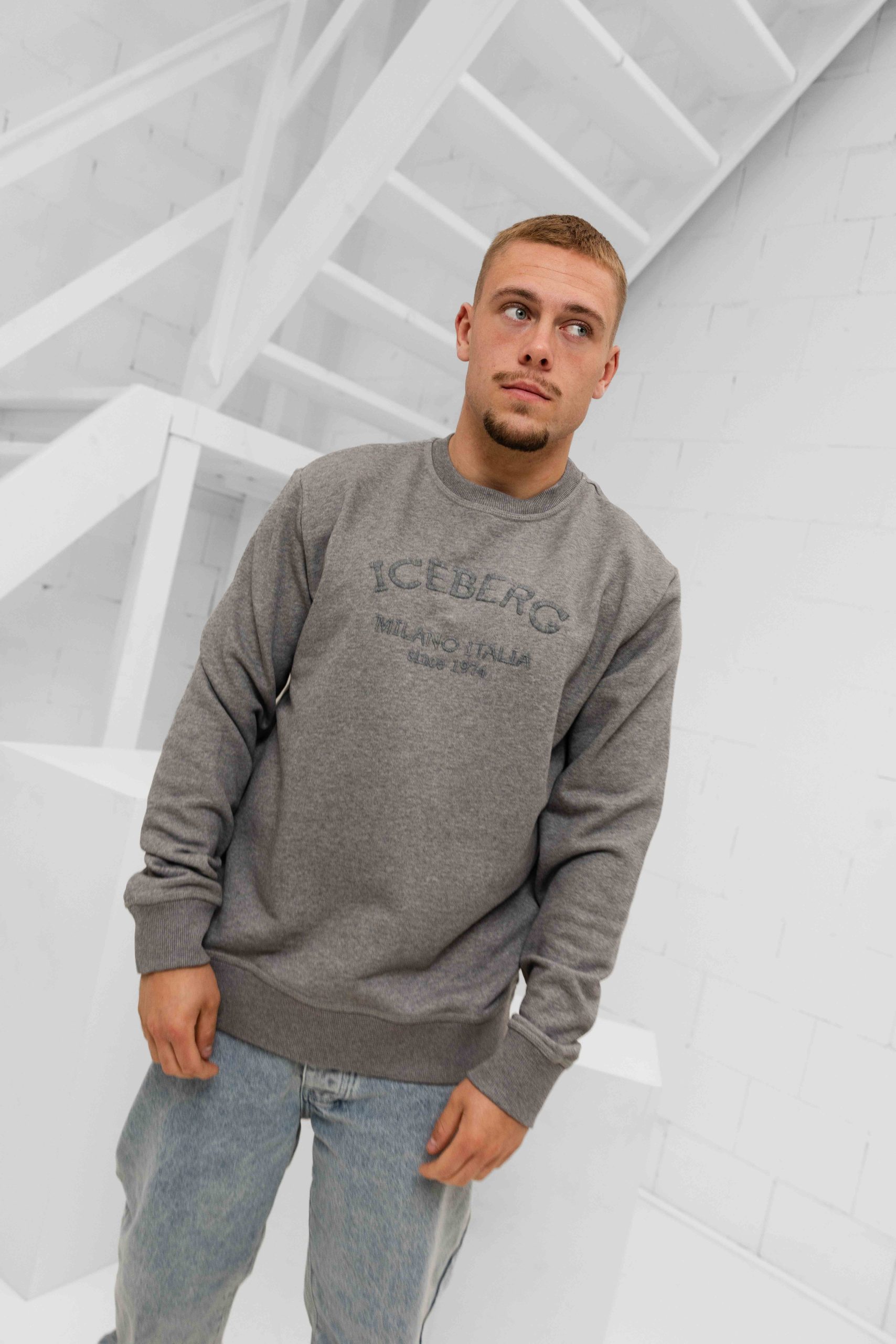 Iceberg 5C Felpa E030 Sweater Heren Grijs