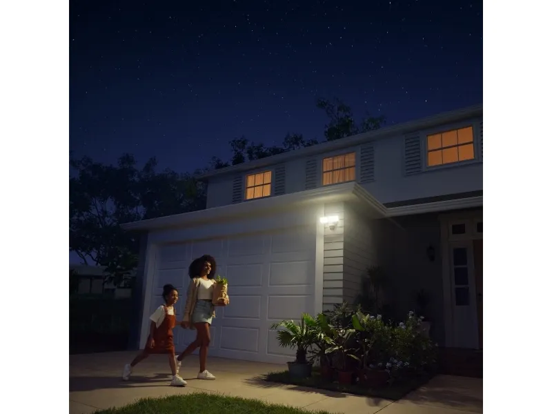 Eufy Floodlight E340 - Netværksovervågningskamera - panonering / hældningsvinkel - udendørs - vejrbestandig - farve (Dag/nat) - 3K, 2K - audio - trådløs - WiFi