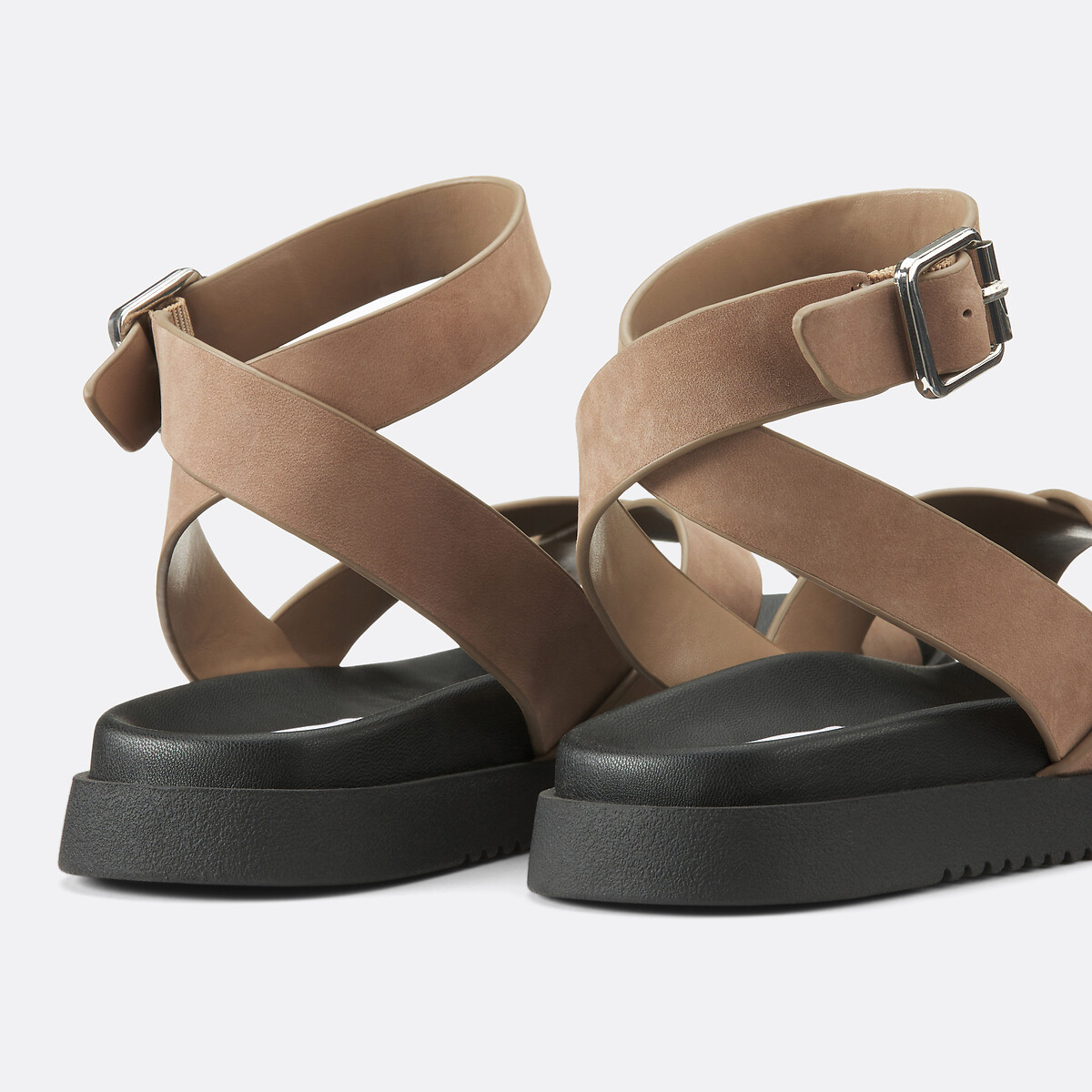 STEVE MADDEN<br>Sandálias rasteiras de camurça Bestie